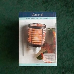 Airome Himalayan salt pluggable